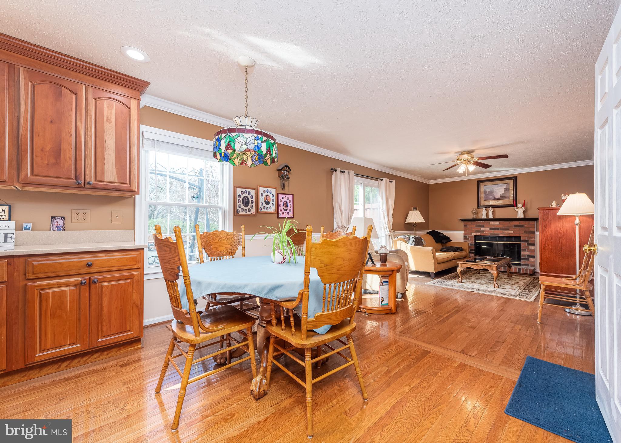 9502 Red Rain Path Columbia, MD 21046 - Photo 9 of 29 Kitchen into family room