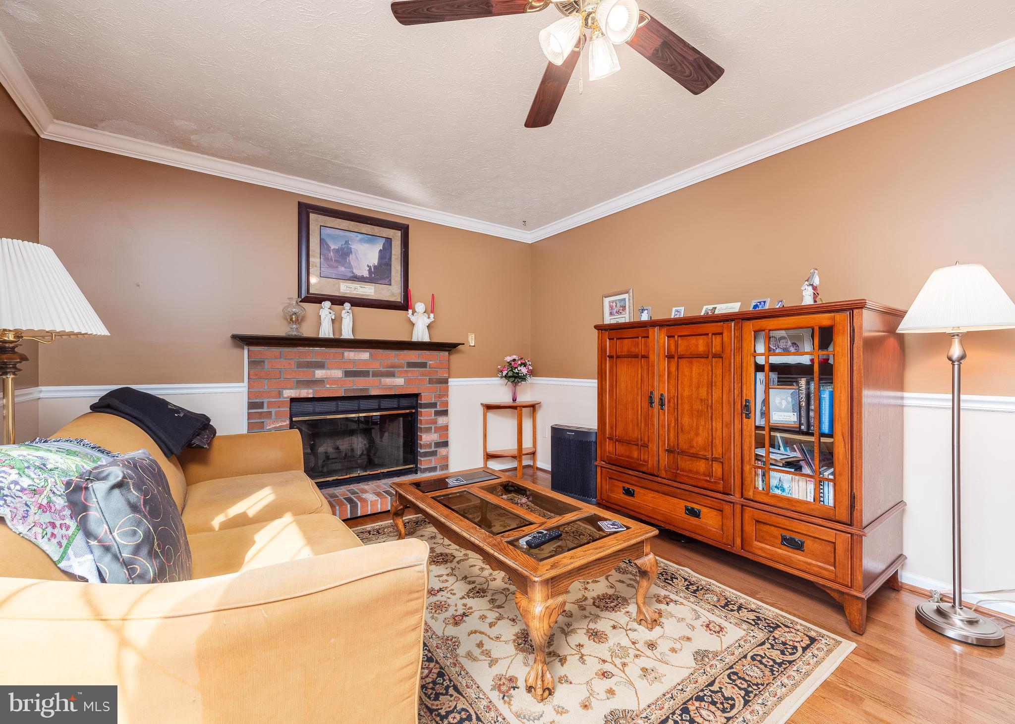 9502 Red Rain Path Columbia, MD 21046 - Photo 10 of 29 Family Room