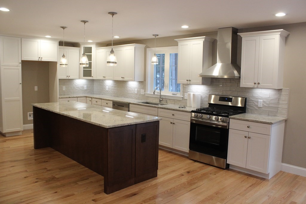 279 Andover Road Billerica, MA 01821 - Photo 8 of 25