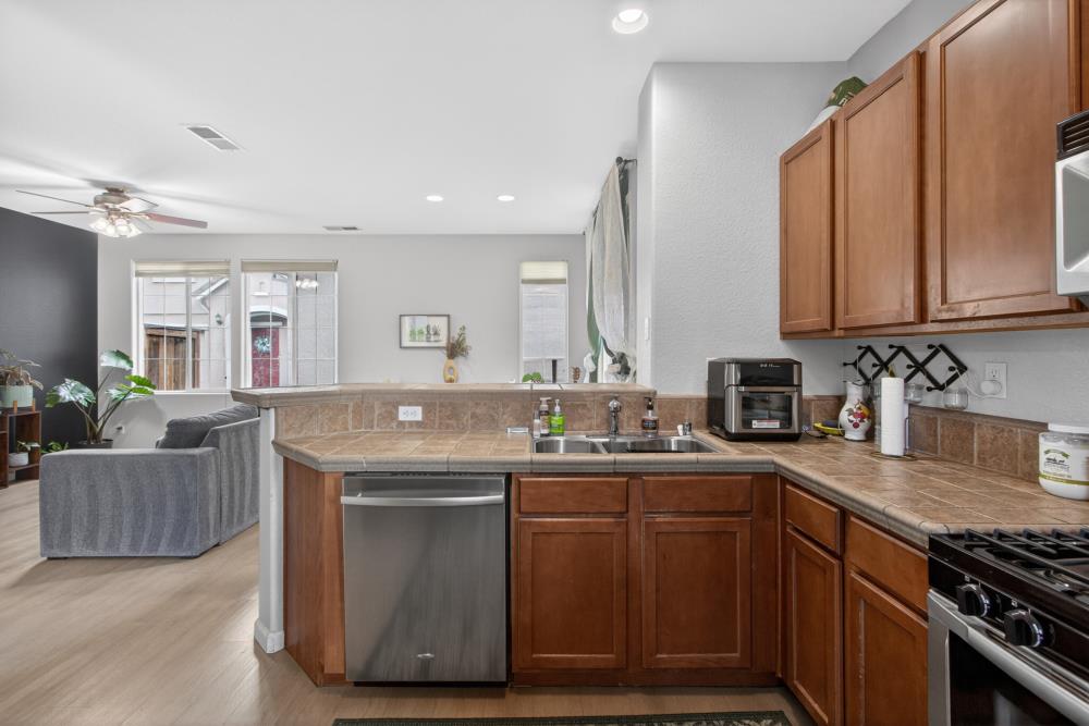 8416 Roseto Road, Unit 104 Roseville, CA 95678 - Photo 14 of 45