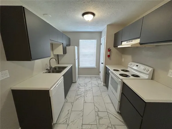 $285,000 | 2361-2363 North Earl Rudder Freeway, Bryan, TX 77803