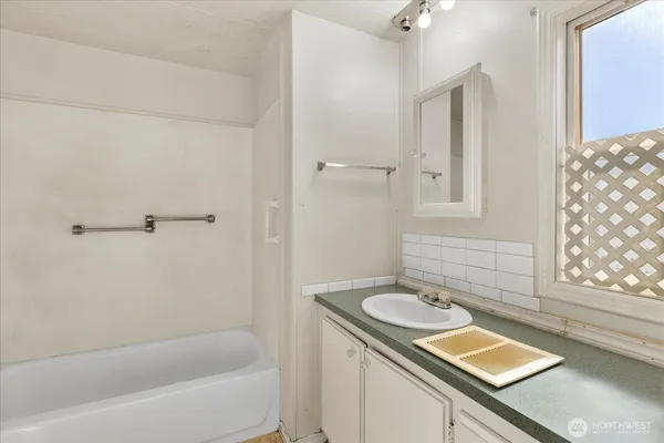 $69,500 | 4111 164th Street Southwest, Unit 43, Lynnwood, WA 98087