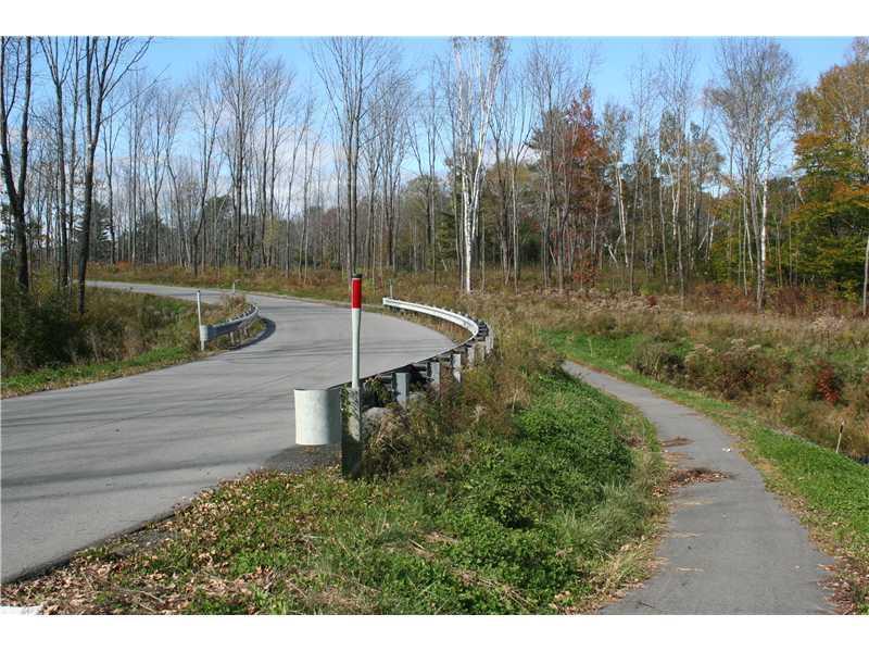 0 Ashland Road Thomaston, ME 04861 - Photo 5 of 10 Land/Lot. paved road and sidewalks