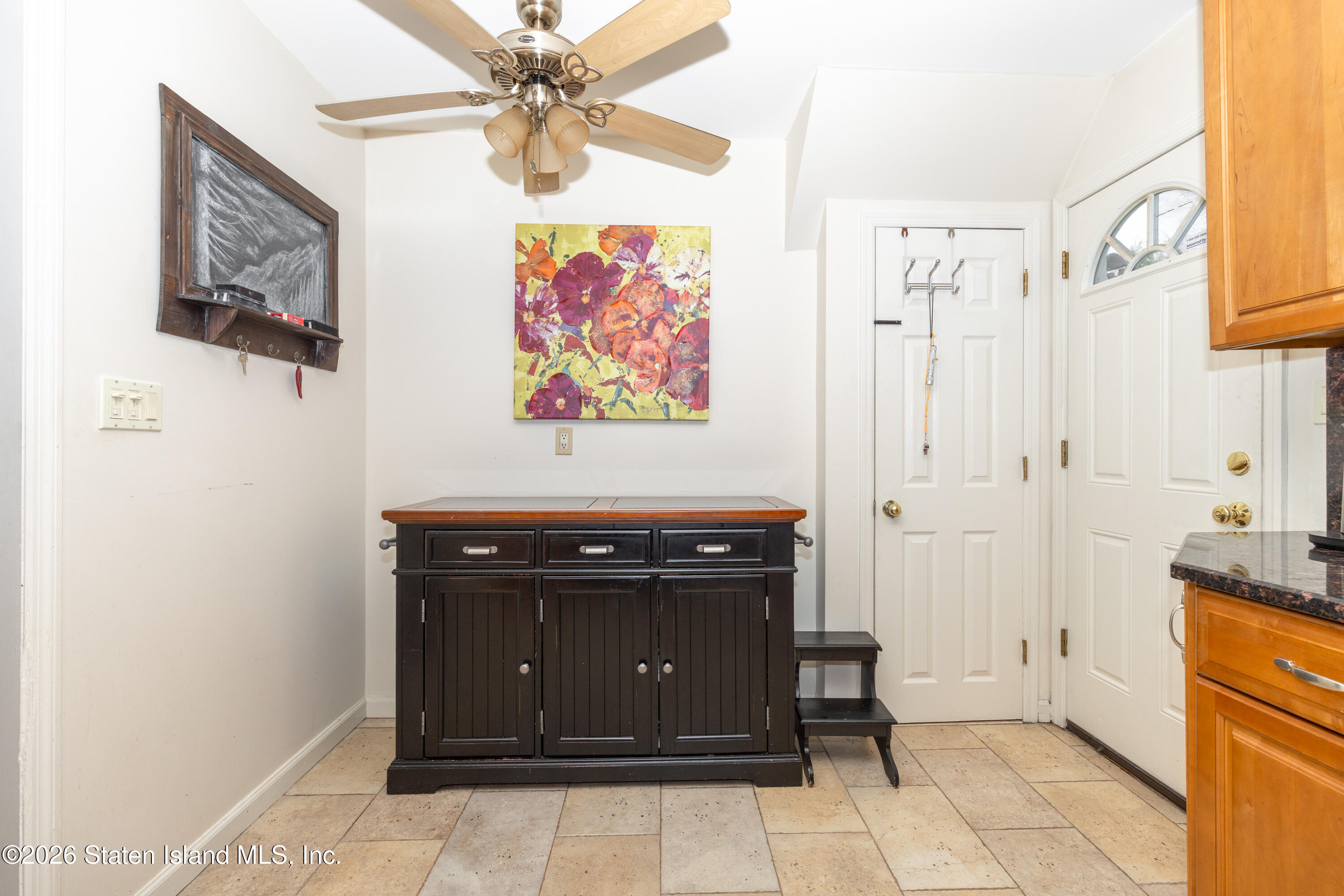 35 Rokeby Place Staten Island, NY 10310 - Photo 6 of 27 35 Rokeby Place-13