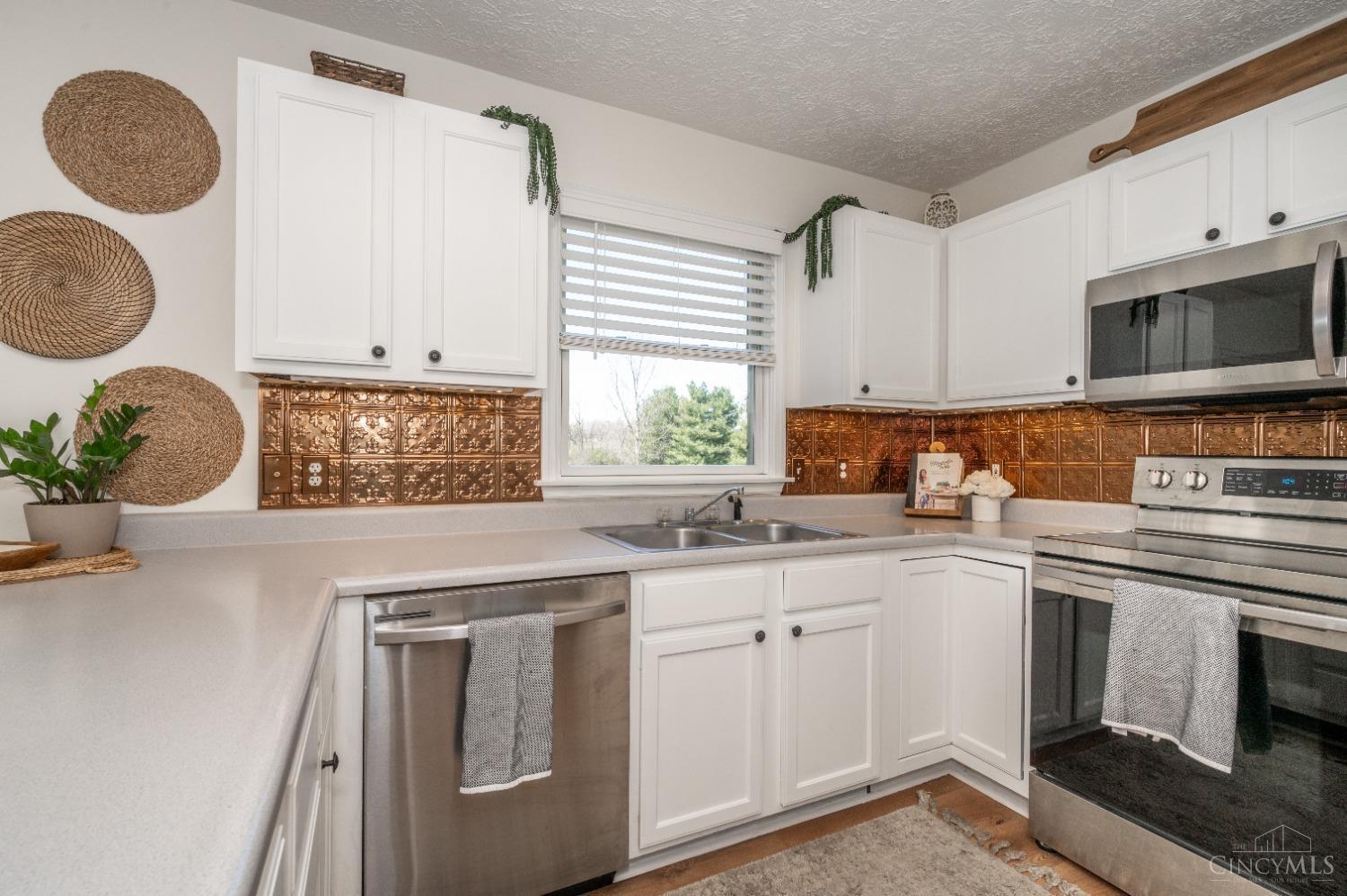 5195 Waynes Trace Road Hamilton, OH 45011 - Photo 15 of 43