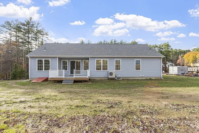 $550,000 | 201 Upper Church Street, Gilbertville, MA 01031