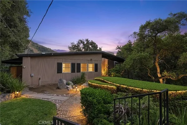 $1,498,000 | 828 Oakglade Drive, Monrovia, CA 91016