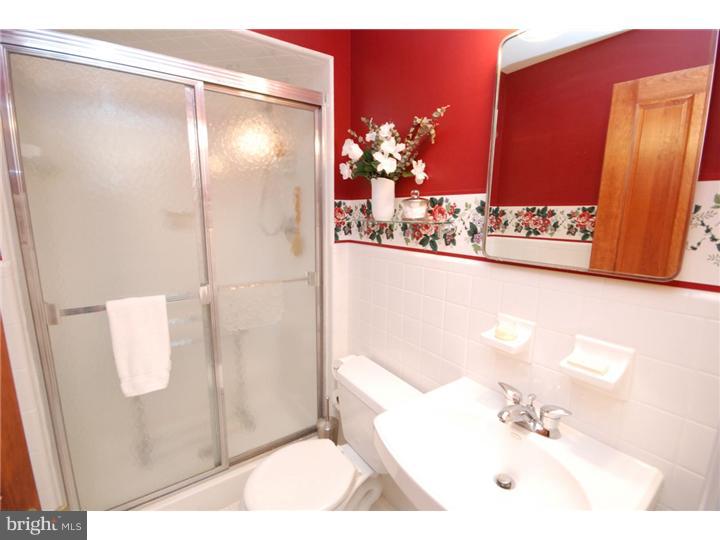 120 Rockingham Road Cherry Hill, NJ 08034 - Photo 13 of 25 Bathroom