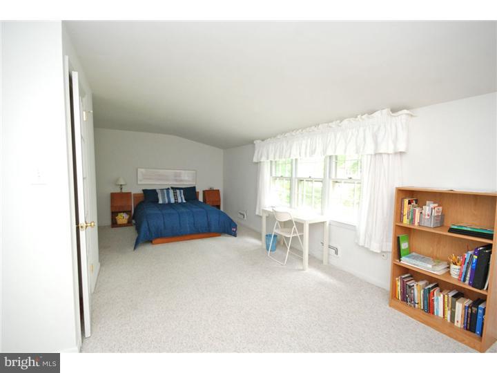 120 Rockingham Road Cherry Hill, NJ 08034 - Photo 21 of 25