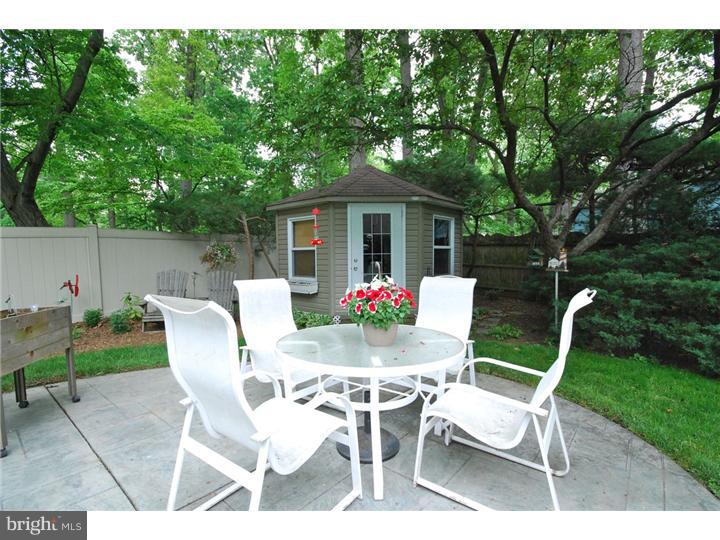 120 Rockingham Road Cherry Hill, NJ 08034 - Photo 24 of 25 Patio