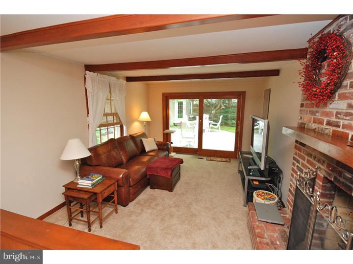 120 Rockingham Road Cherry Hill, NJ 08034 - Photo 10 of 25 Den