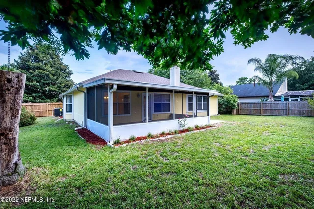 a view of an empty room with window