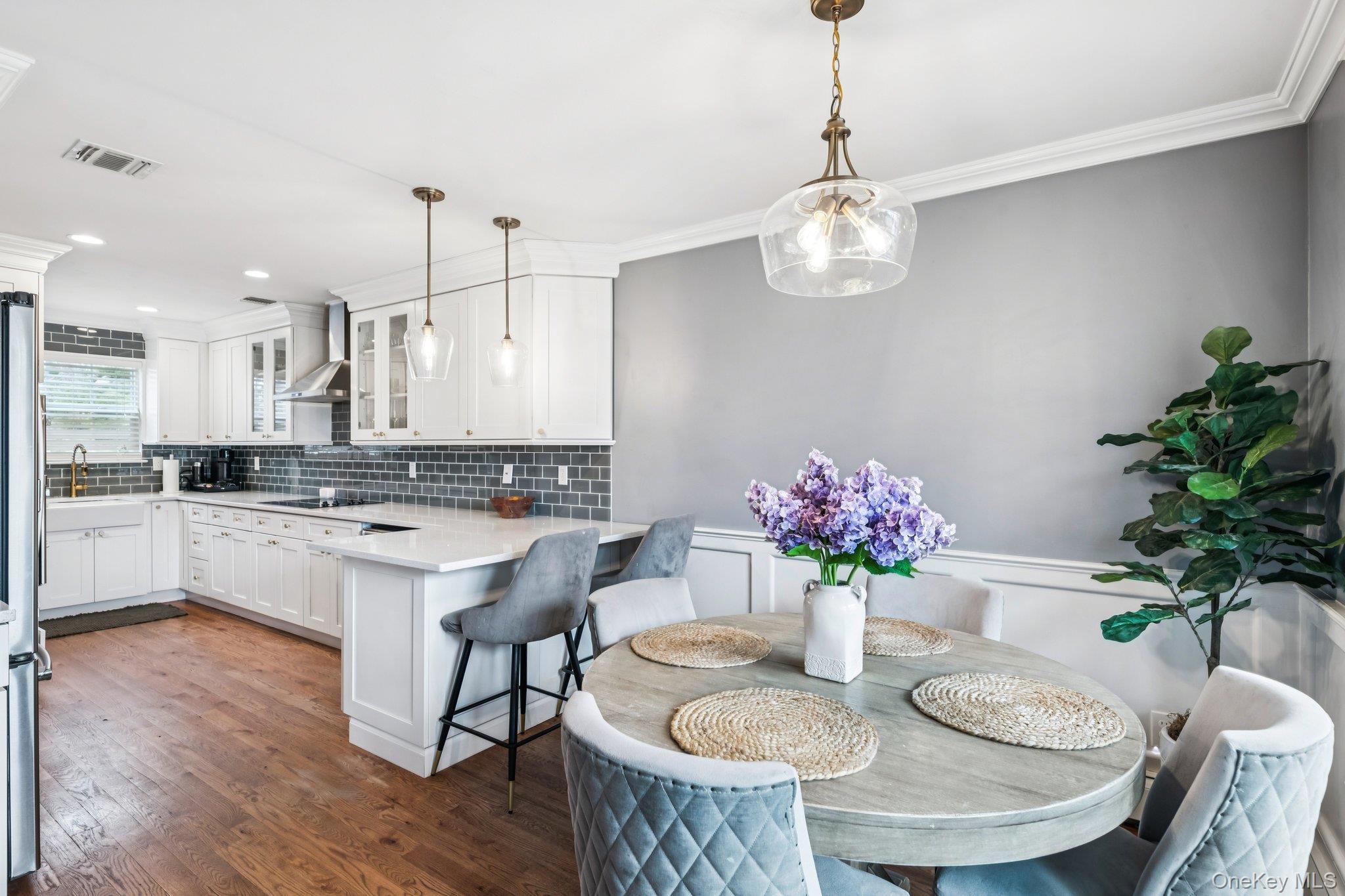 7 Freeman Avenue Nesconset, NY 11767 - Photo 11 of 33