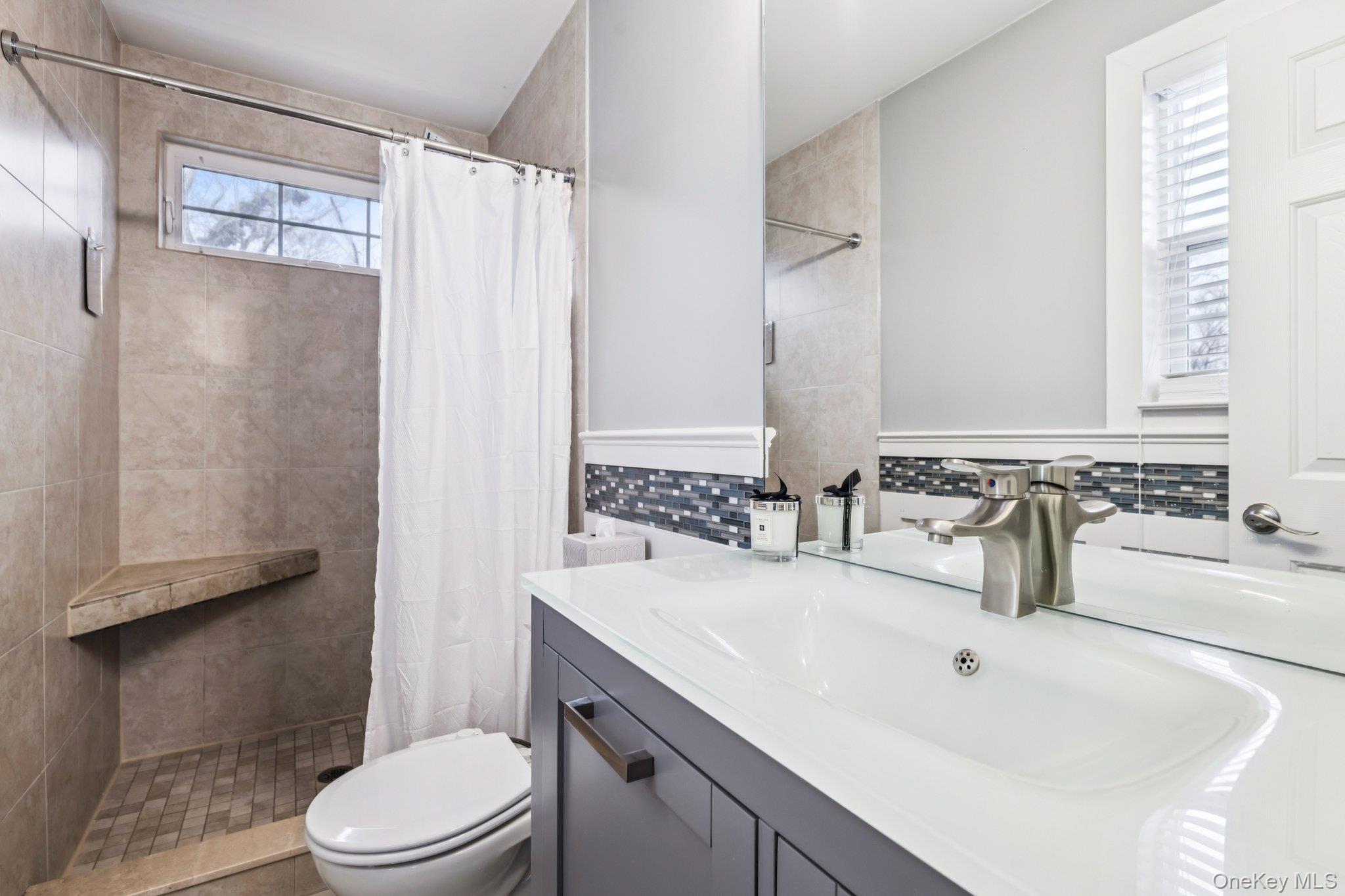 7 Freeman Avenue Nesconset, NY 11767 - Photo 24 of 33