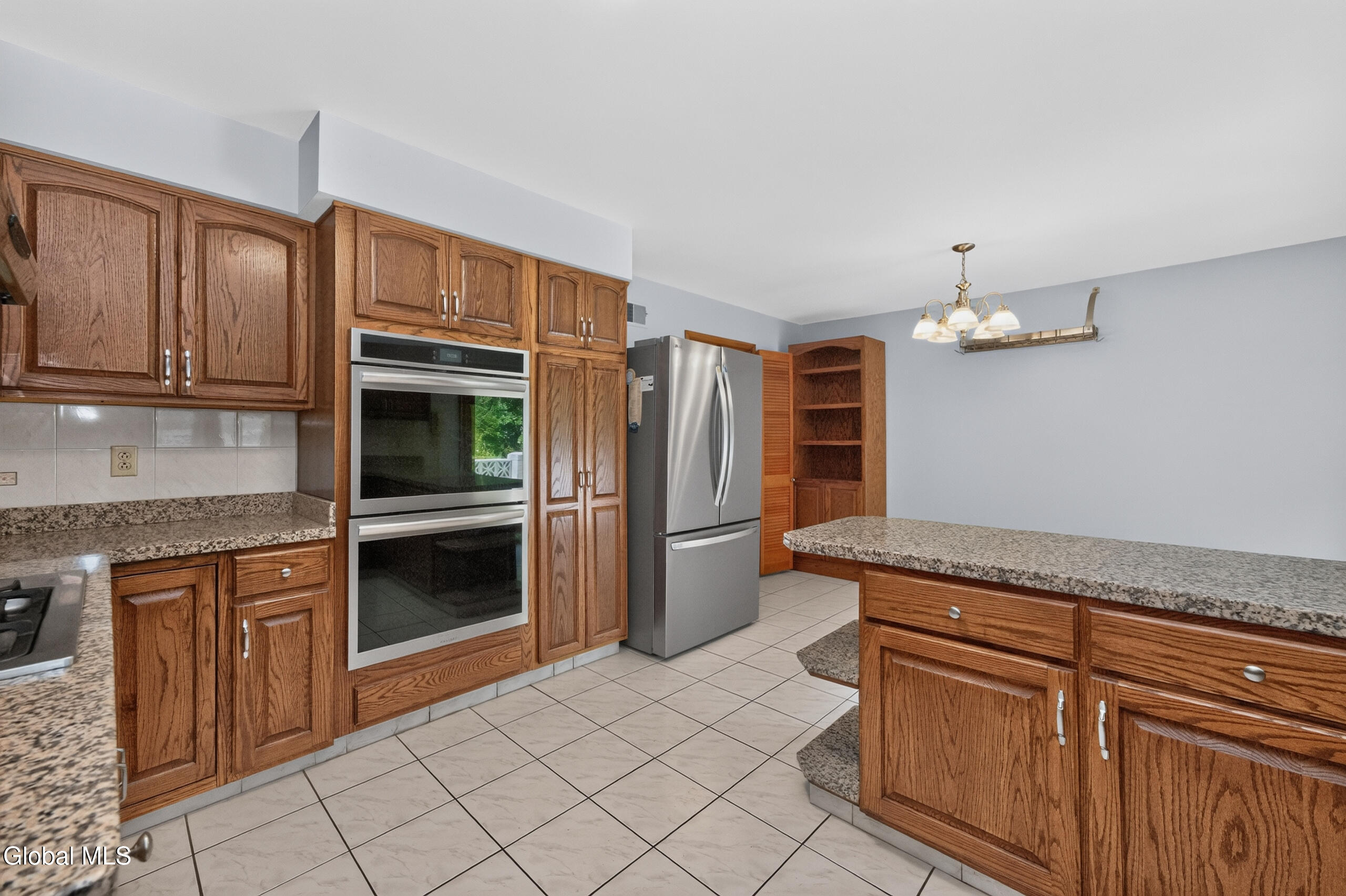 25 Tice Road Guilderland, NY 12203 - Photo 12 of 55 4 Kitchen 1