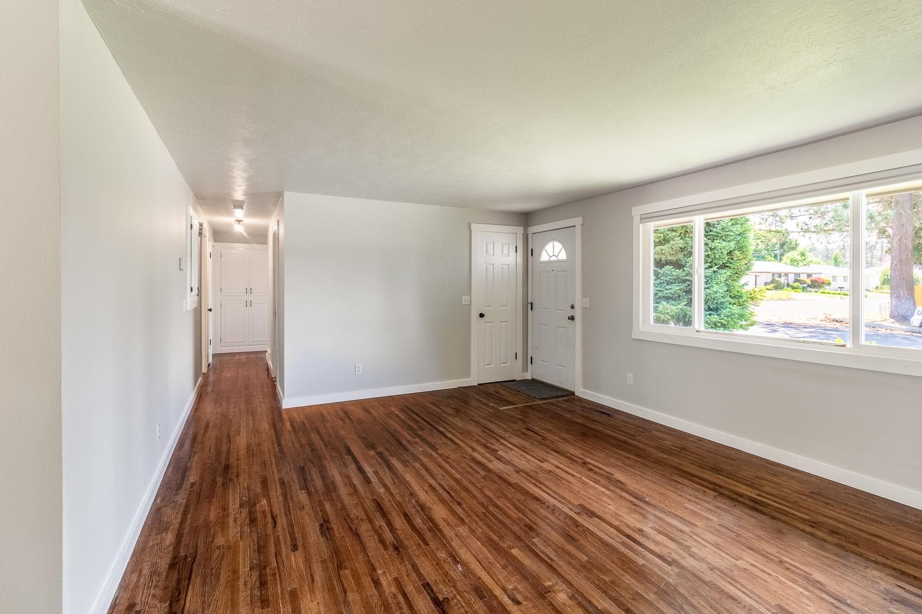 5134 West Lyons Avenue Spokane, WA 99208 - Photo 7 of 29