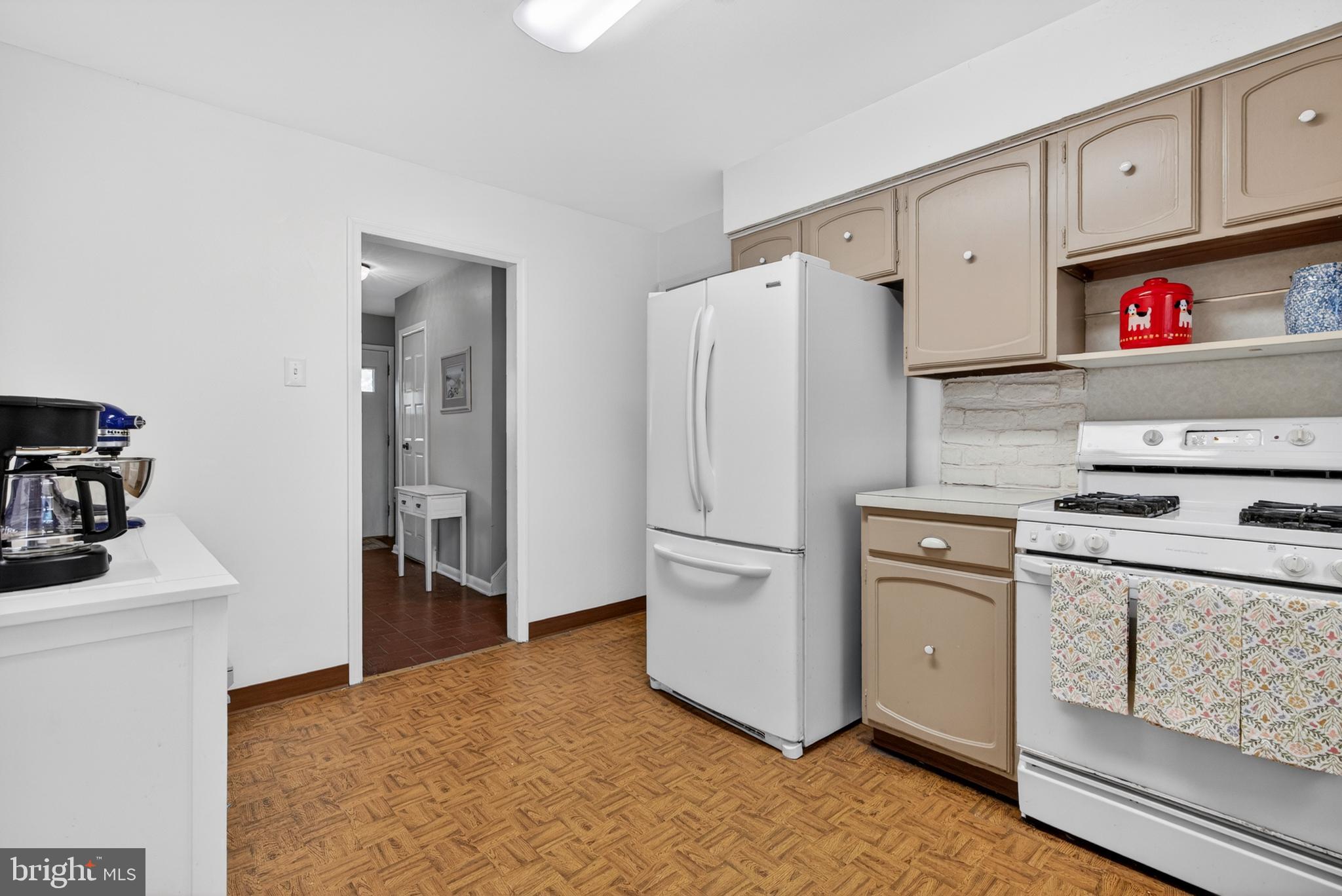 528 Lee Ann Road Cherry Hill, NJ 08034 - Photo 10 of 38