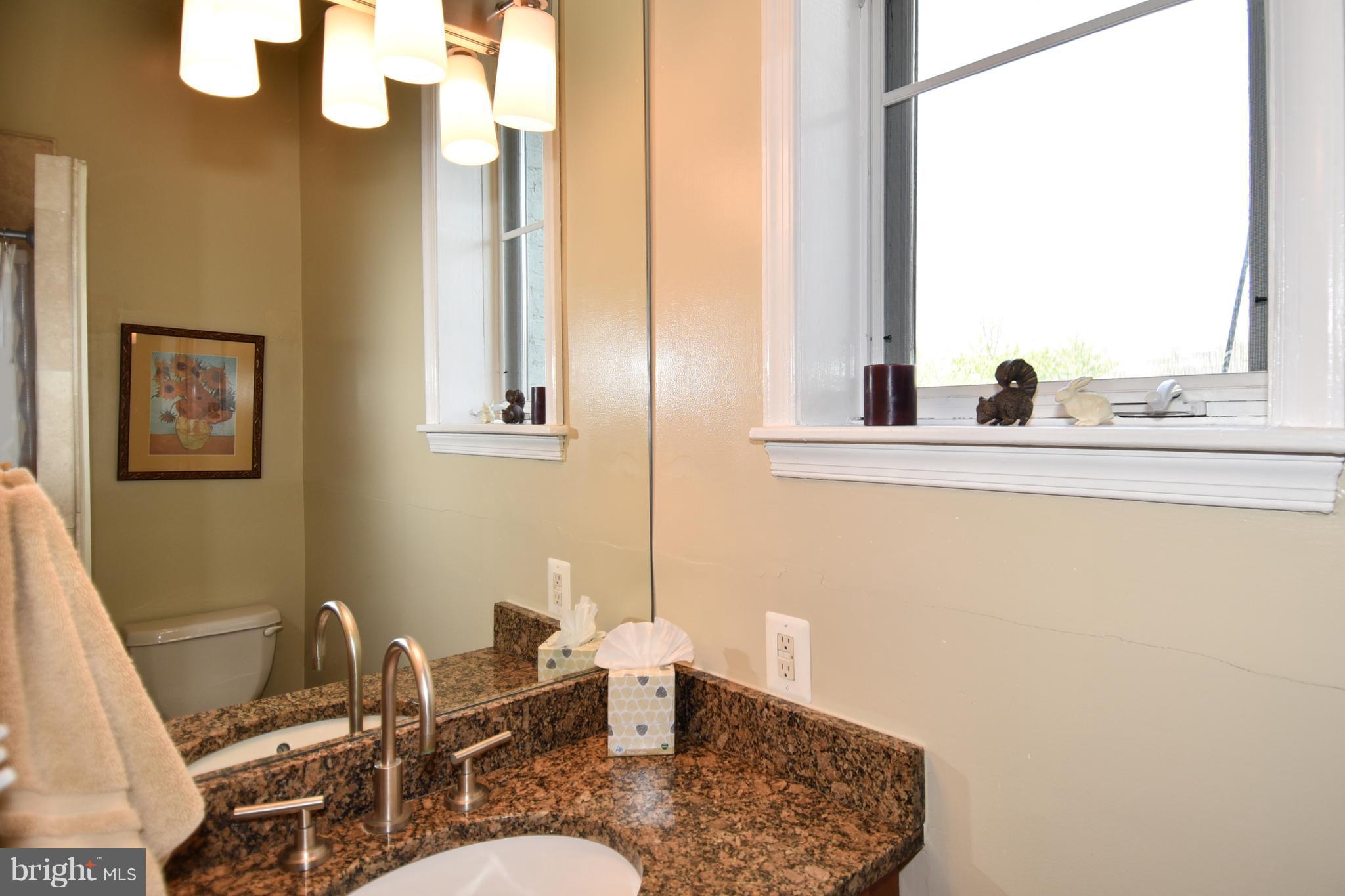 1502 13th Street Northwest, Unit 8 Washington, DC 20005 - Photo 17 of 29 Bath