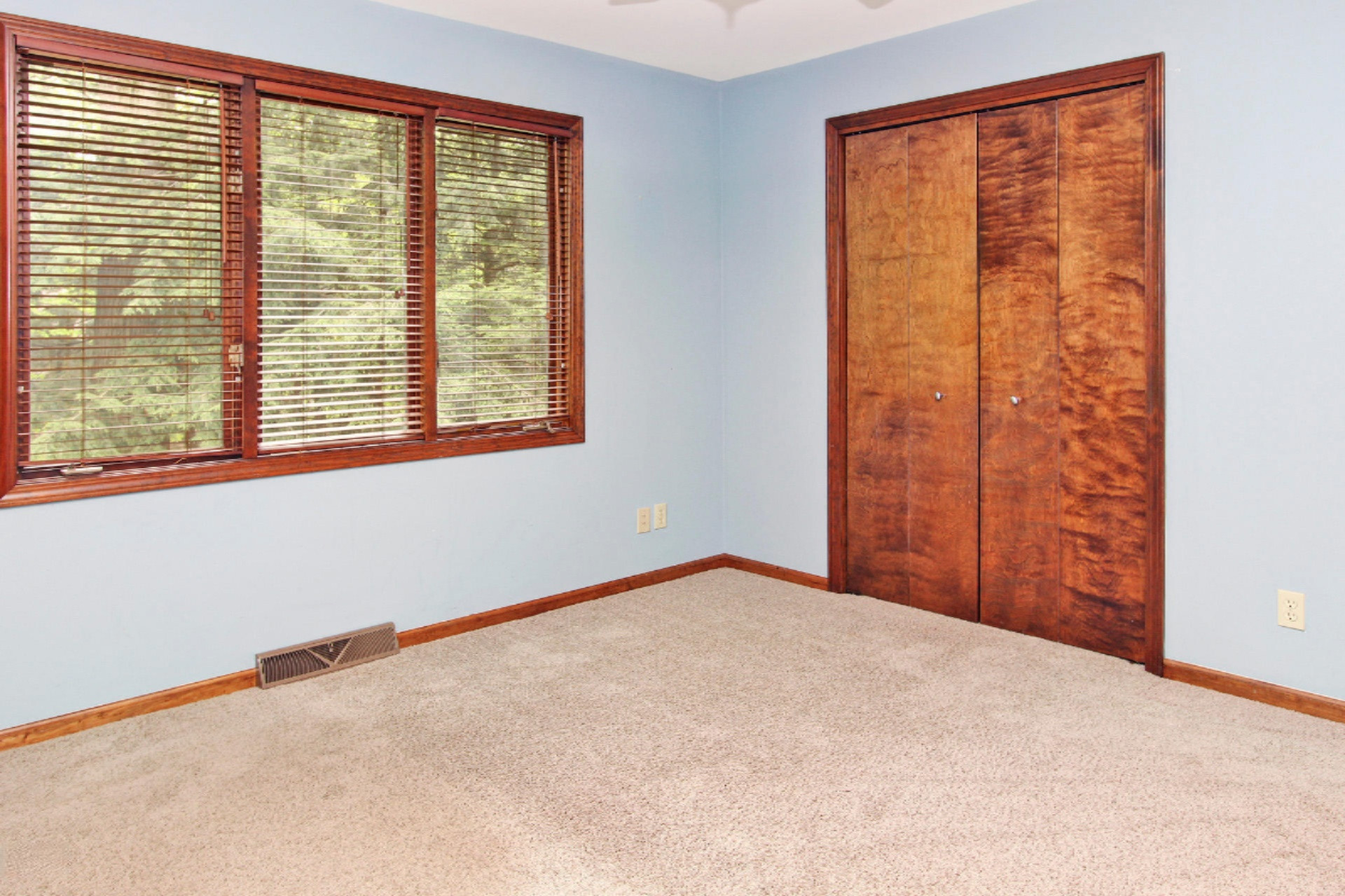 238 Portchester Road Holland, MI 49424 - Photo 25 of 40 IMG_5530_1_2