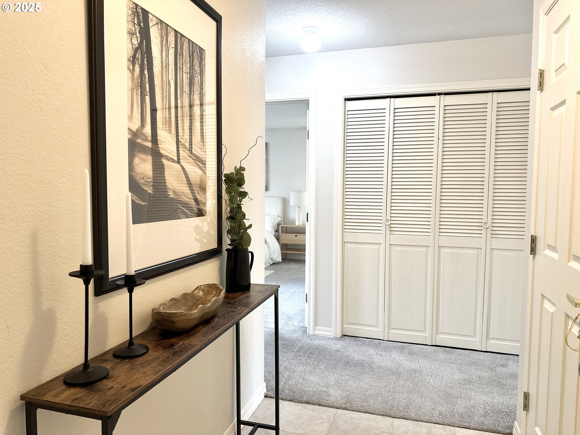 240 Lone Pine Lane, Unit 2 The Dalles, OR 97058 - Photo 24 of 37 a view of a room with a large window