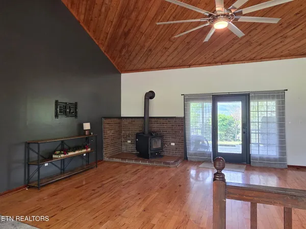 $525,000 | 391 Underwood Grove Road, Cumberland Gap, TN 37724