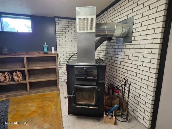 $525,000 | 391 Underwood Grove Road, Cumberland Gap, TN 37724