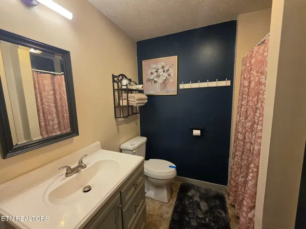 $525,000 | 391 Underwood Grove Road, Cumberland Gap, TN 37724