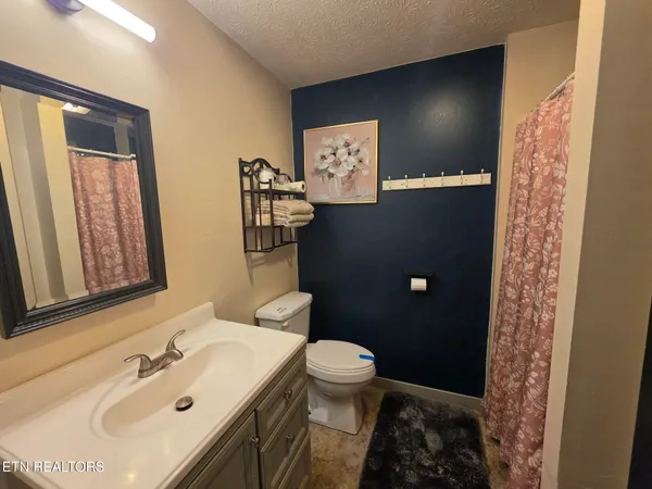 $525,000 | 391 Underwood Grove Road, Cumberland Gap, TN 37724