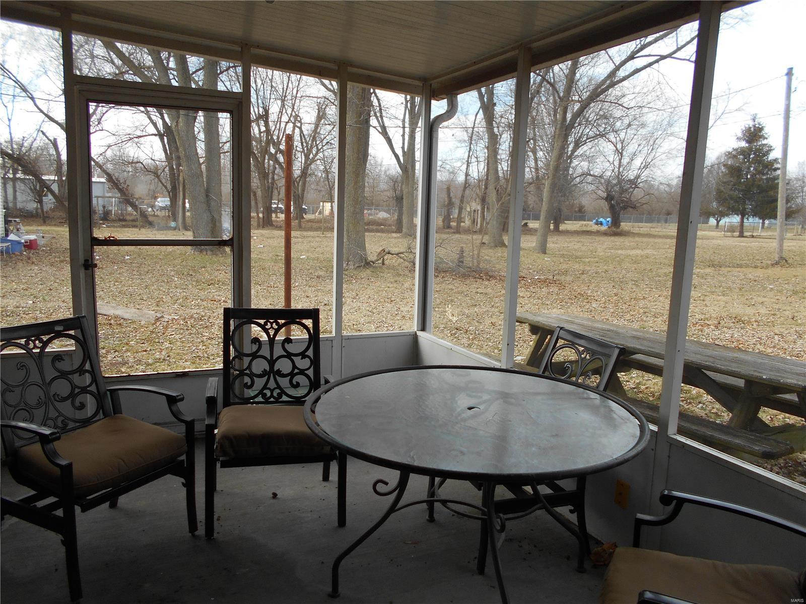 809 East Chain Of Rocks Road Mitchell, IL 62040 - Photo 11 of 18