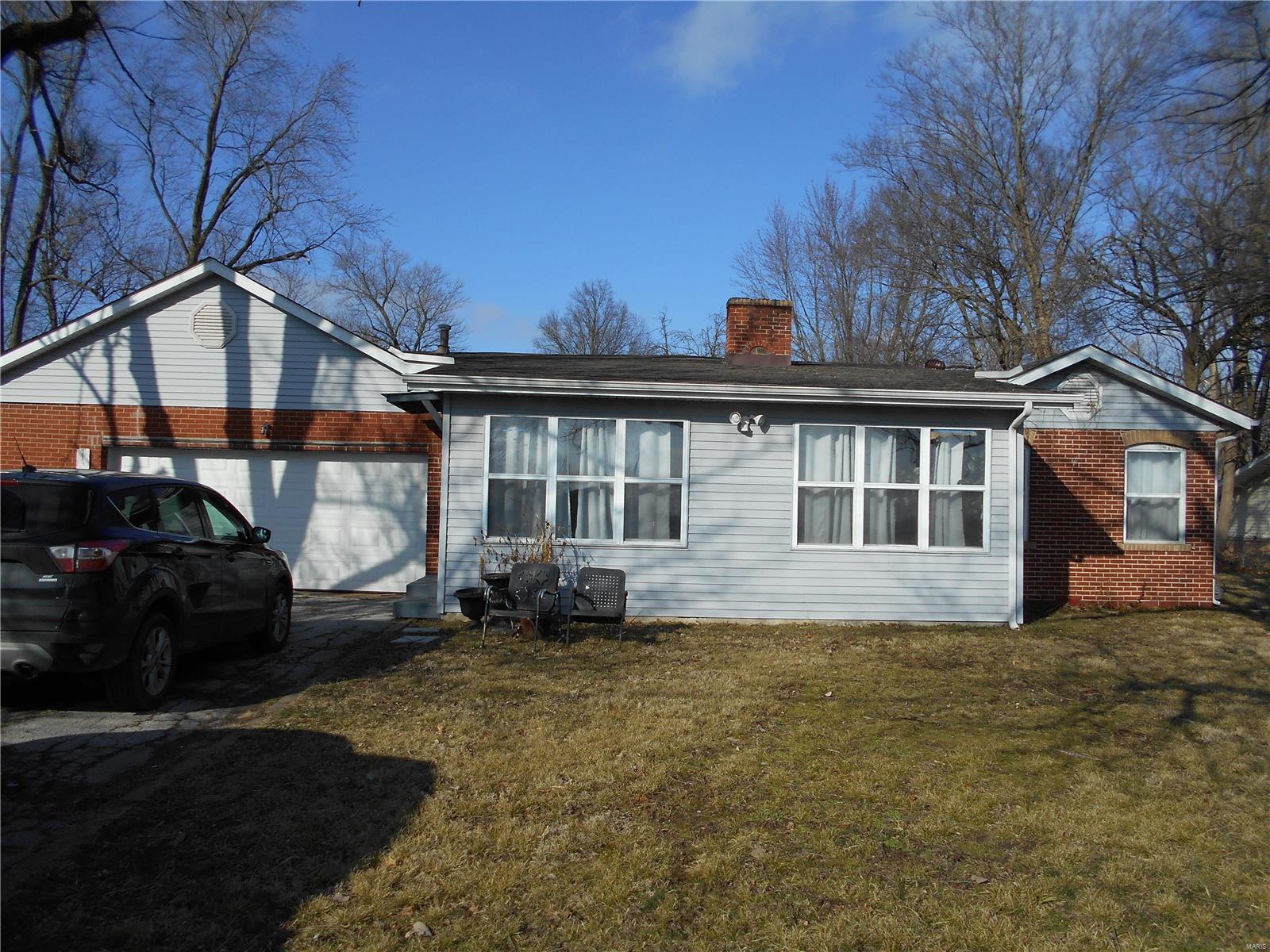 809 East Chain Of Rocks Road Mitchell, IL 62040 - Photo 16 of 18
