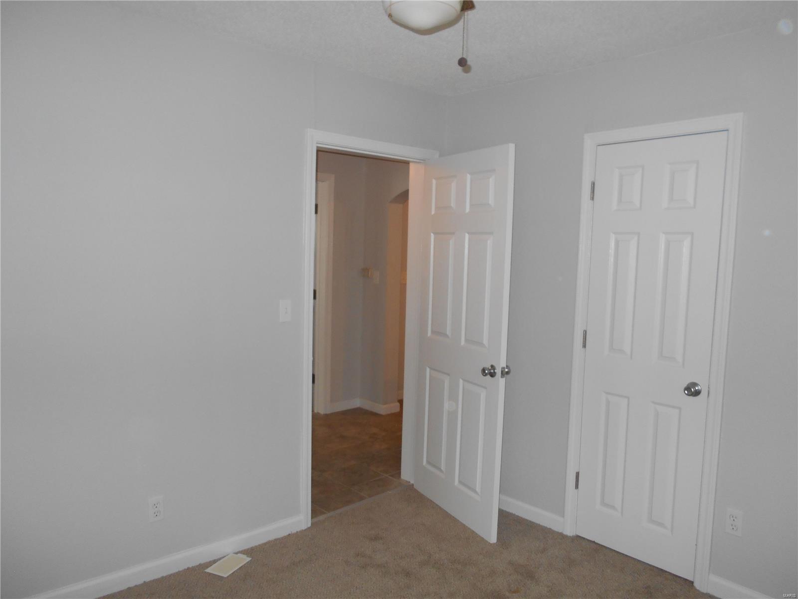 809 East Chain Of Rocks Road Mitchell, IL 62040 - Photo 8 of 18