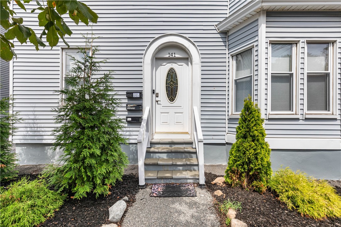141 Grove Street Providence, RI 02909 - Photo 5 of 50 Gallery Image 5