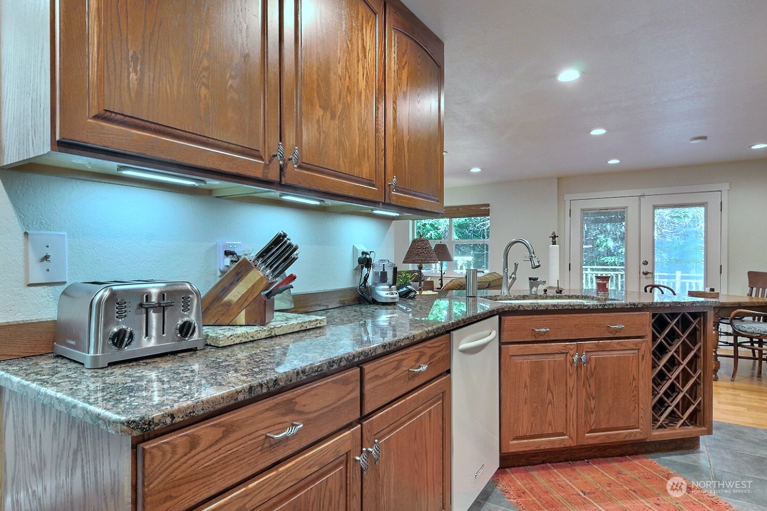 7682 Sidney Road Southwest Port Orchard, WA 98367 - Photo 10 of 40 Gallery Image 10