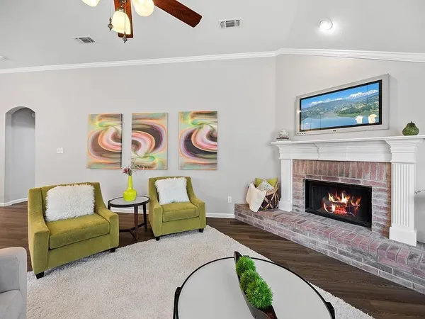$2,600 | 10122 Loving Trail Drive, Frisco, TX 75035