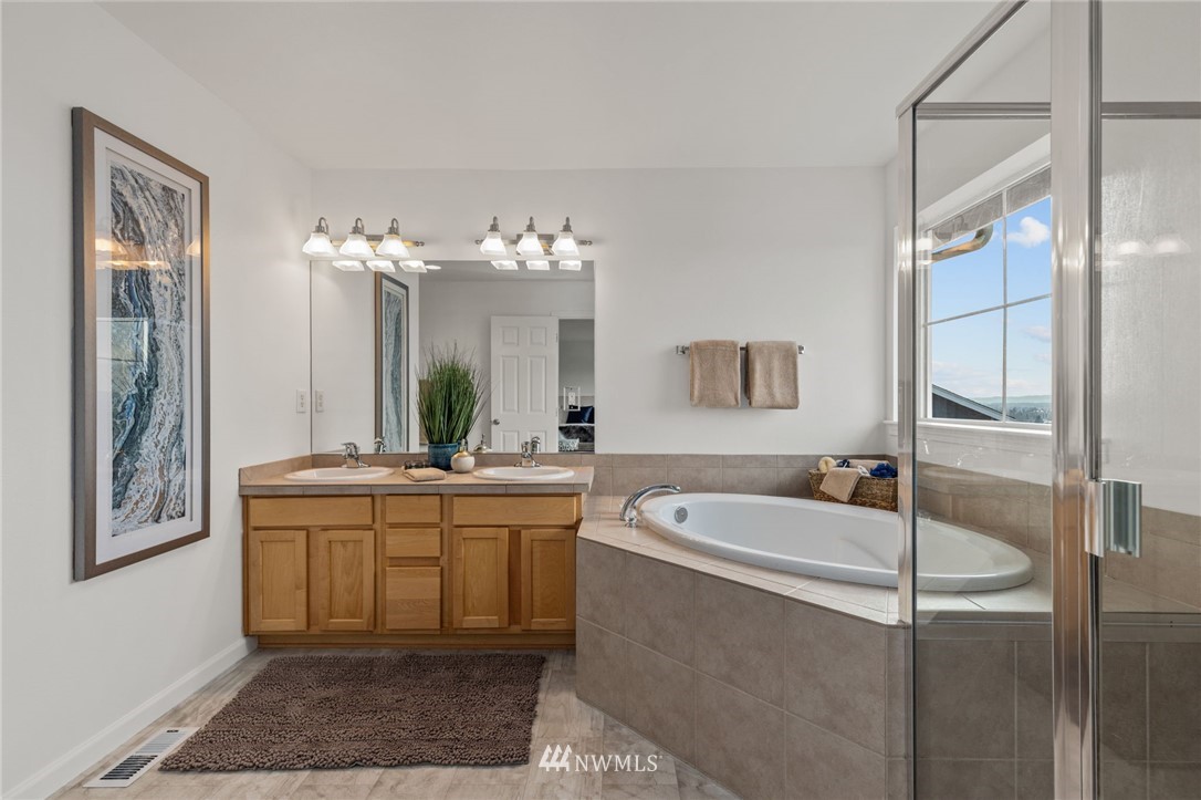 660 Blaine Court Northeast Renton, WA 98056 - Photo 25 of 40 Gallery Image 25