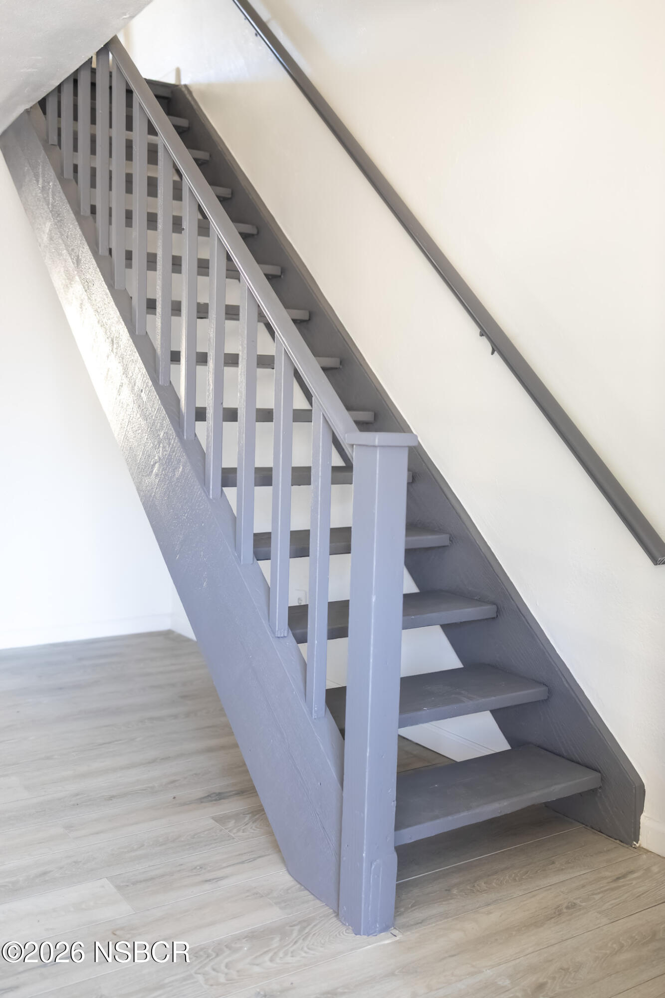 829 Jones Street, Unit 4 Santa Maria, CA 93454 - Photo 5 of 15 a view of entryway