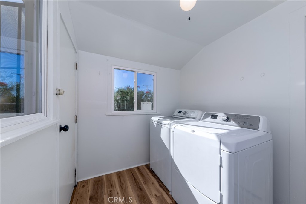 1208 Ohio Street Redlands, CA 92374 - Photo 9 of 14 a utility room with dryer and washer