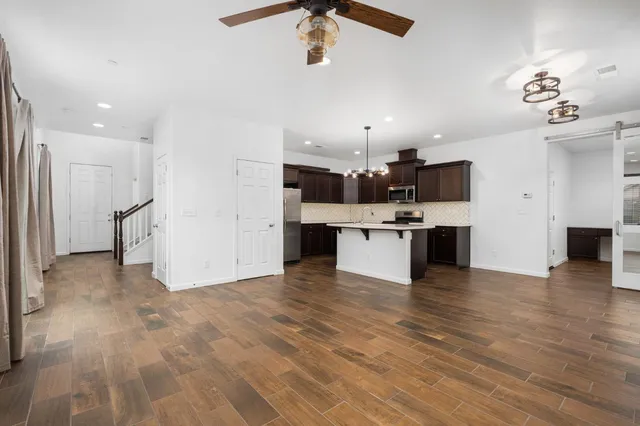 $399,999 | 6108 West Dupont Drive, Fresno, CA 93722