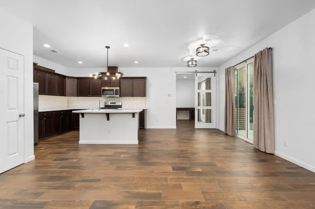 $399,999 | 6108 West Dupont Drive, Fresno, CA 93722