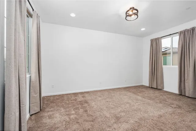 $399,999 | 6108 West Dupont Drive, Fresno, CA 93722