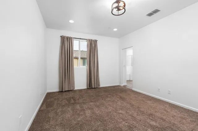 $399,999 | 6108 West Dupont Drive, Fresno, CA 93722