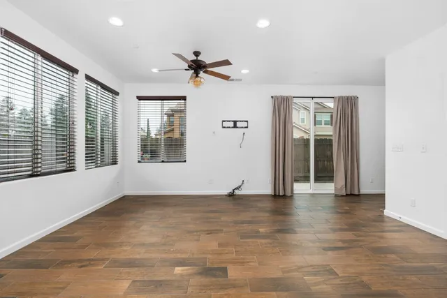 $399,999 | 6108 West Dupont Drive, Fresno, CA 93722