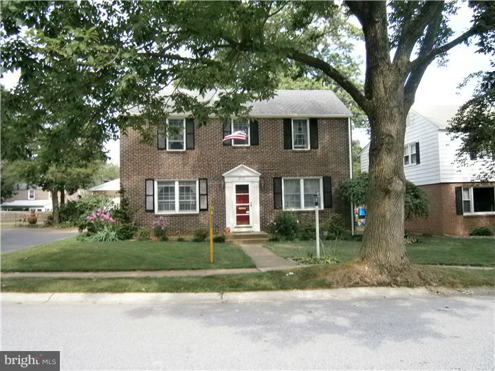 2213 Amhurst Road Wilmington, DE 19803 - Photo 3 of 23 Gallery Image 3