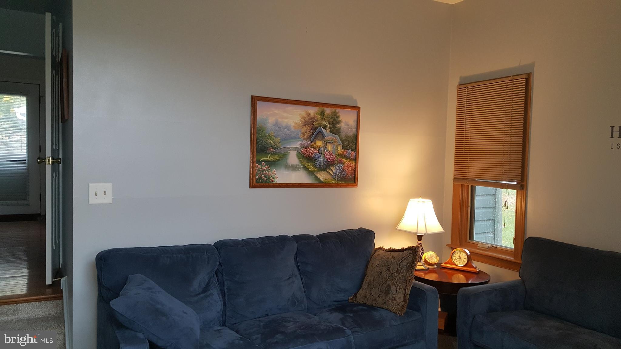 100 Tartan Terrace Chalfont, PA 18914 - Photo 17 of 37 Living Room