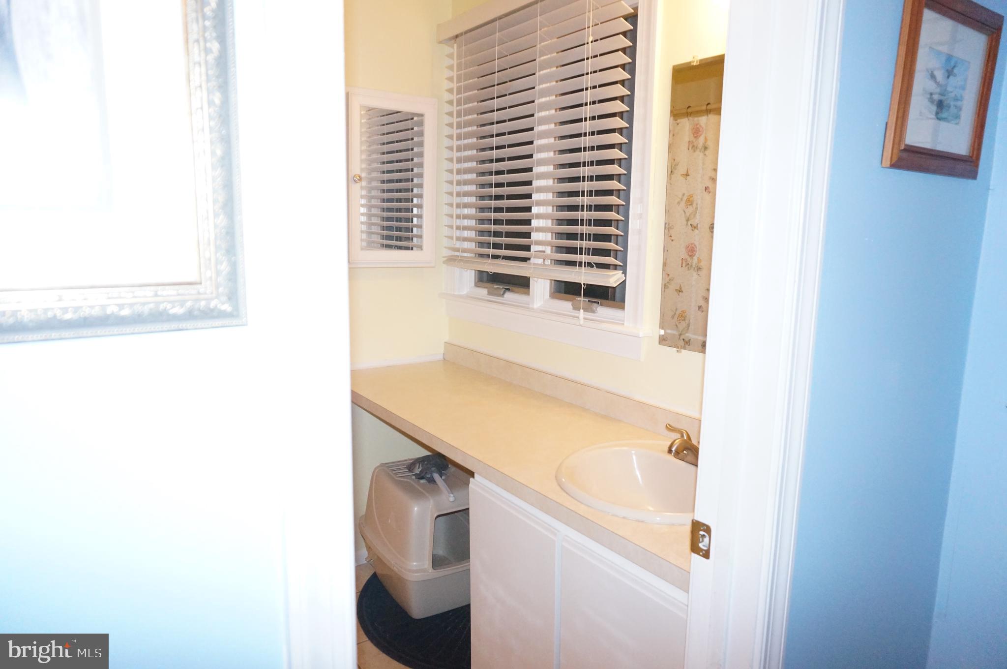 100 Tartan Terrace Chalfont, PA 18914 - Photo 32 of 37 Full Bath