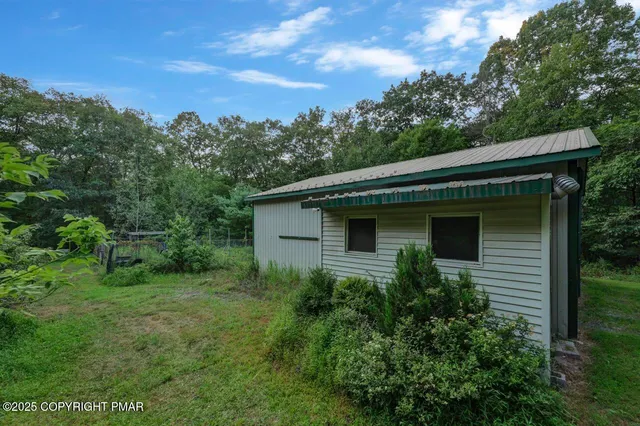 $410,000 | 2186 Woodhaven Drive, Saylorsburg, PA 18353