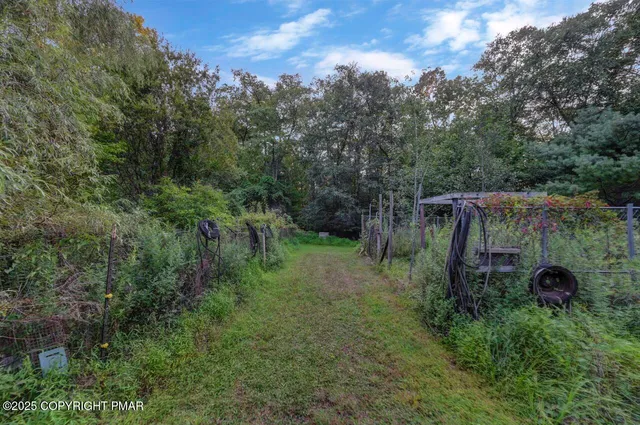 $410,000 | 2186 Woodhaven Drive, Saylorsburg, PA 18353