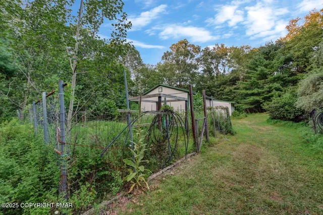 $410,000 | 2186 Woodhaven Drive, Saylorsburg, PA 18353