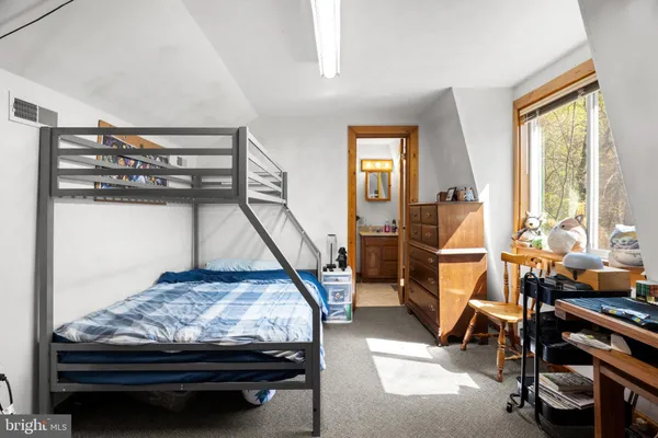 $325,000 | 513 Fairway Drive, Basye, VA 22842