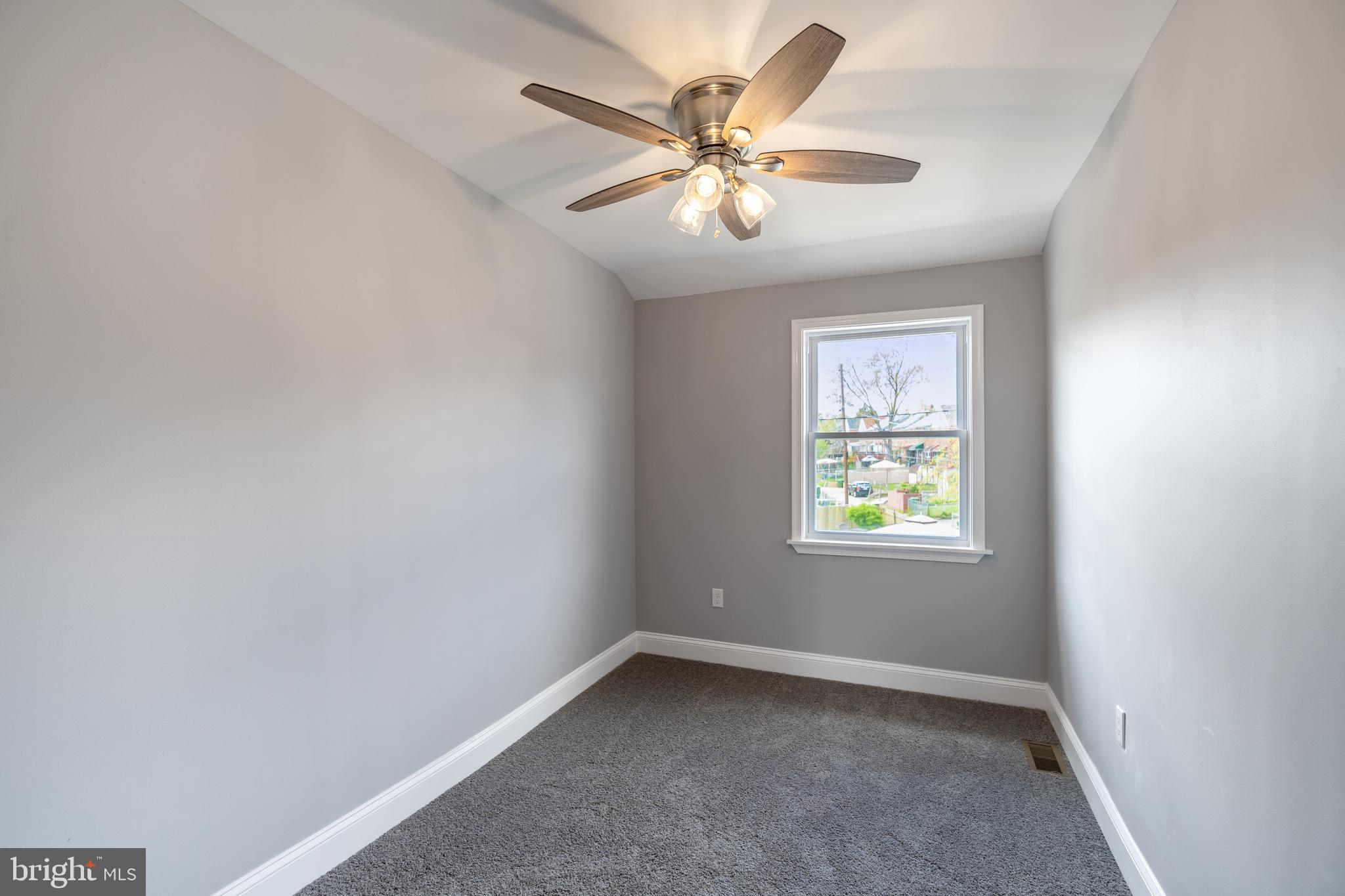 5204 Kelway Road Baltimore, MD 21239 - Photo 22 of 42